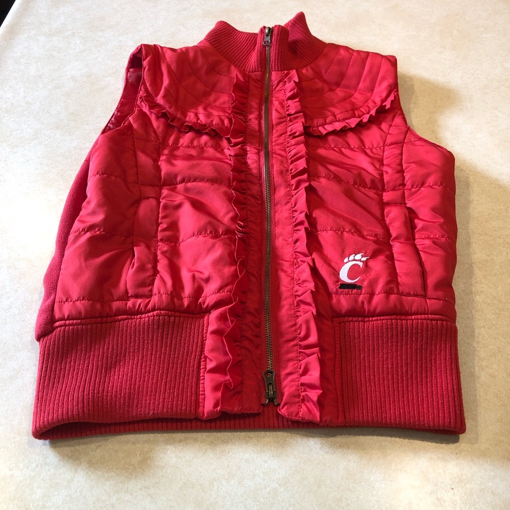 UC Bearcats Vest, size large